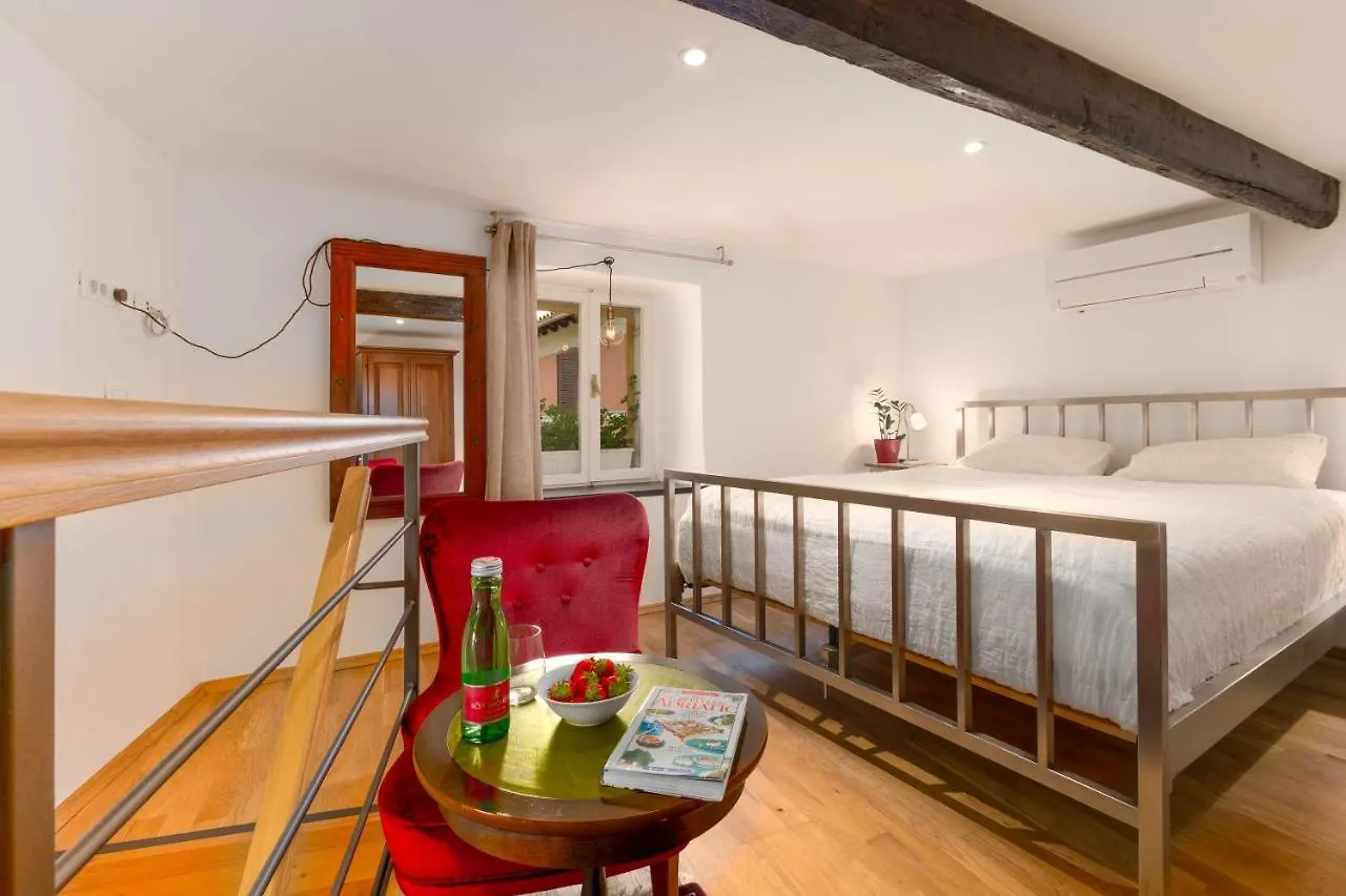 Casa Salomon - Loft Apartment Porec Croatia