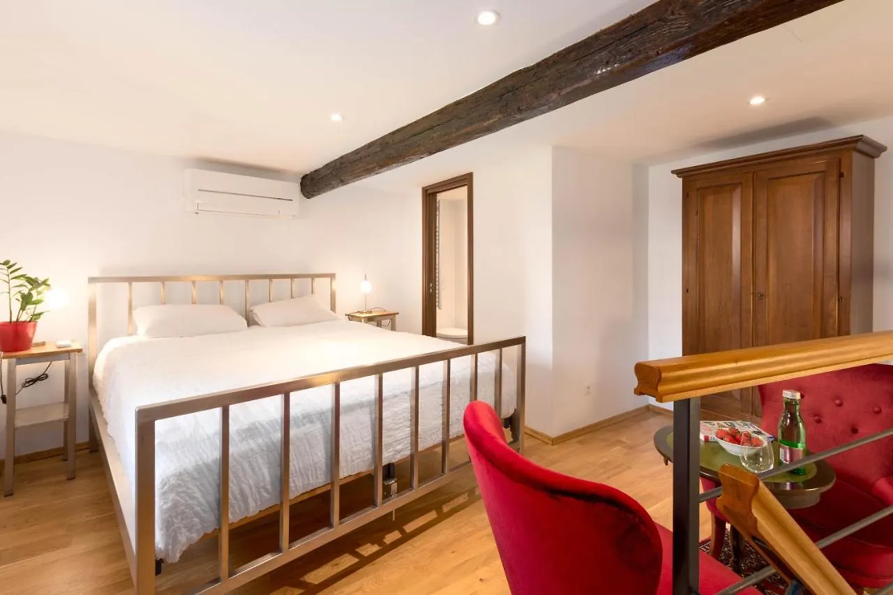 Casa Salomon - Loft Apartment Porec